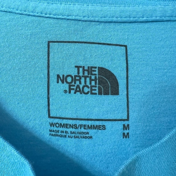 The North Face Women’s Short-Sleeve Half Dome Crop Tee - Picture 4 of 6